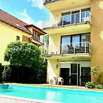 Lido Di - Aranypart - Minden 1 Percre! *