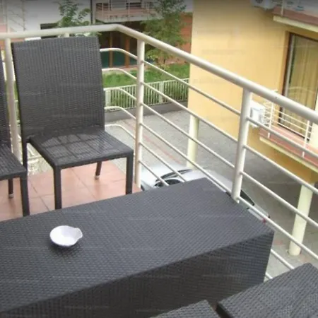 Lido Di - Aranypart - Minden 1 Percre! Apartamento *