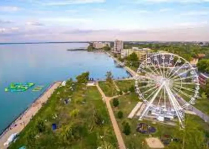 Lido Di - Aranypart - Minden 1 Percre! Apartamento